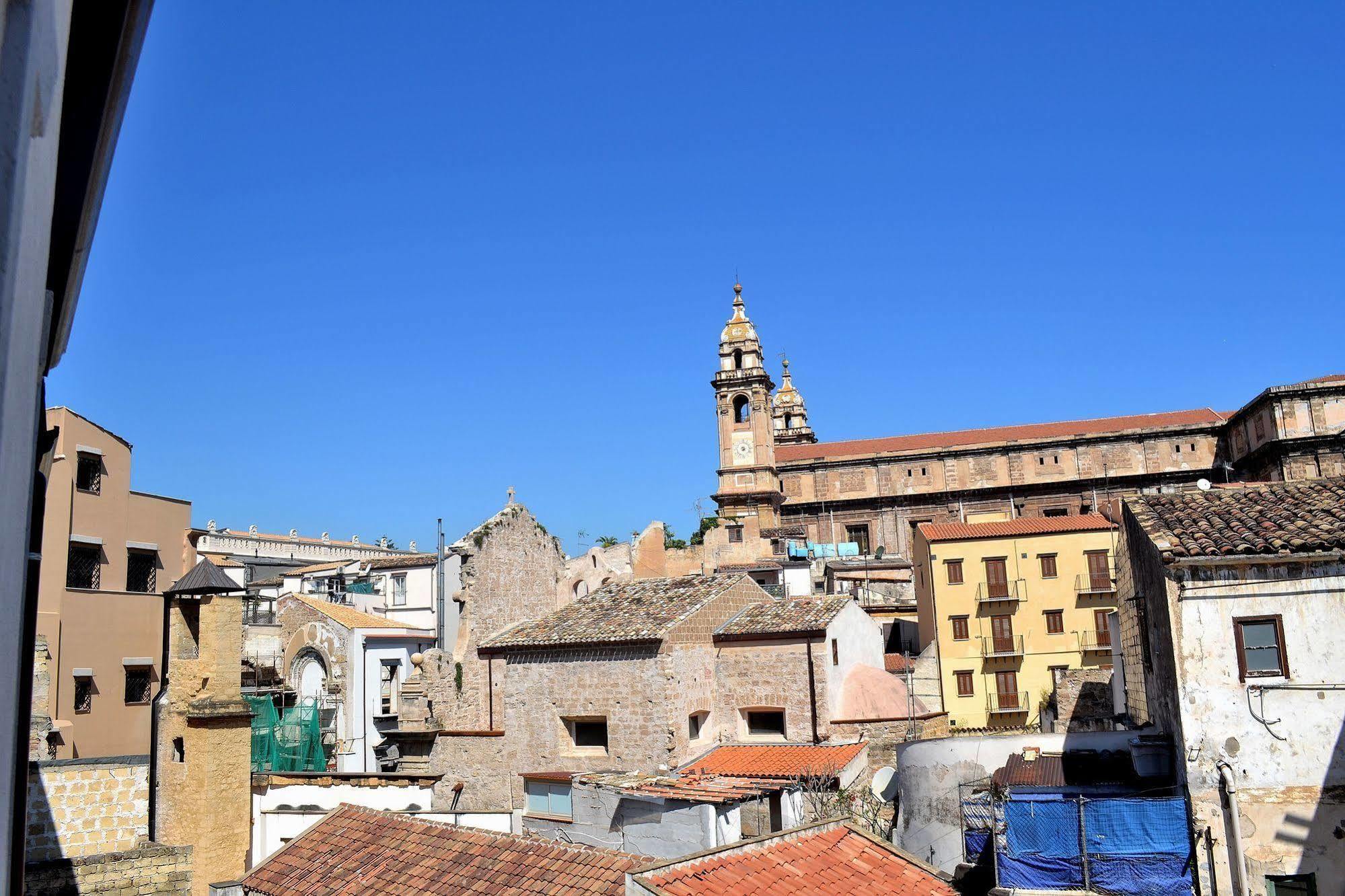 Alla Loggia Del Gattopardo Palermo Bagian luar foto